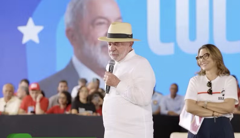 Lula diz que próximo passo do PT é conquistar a Prefeitura de Salvador.