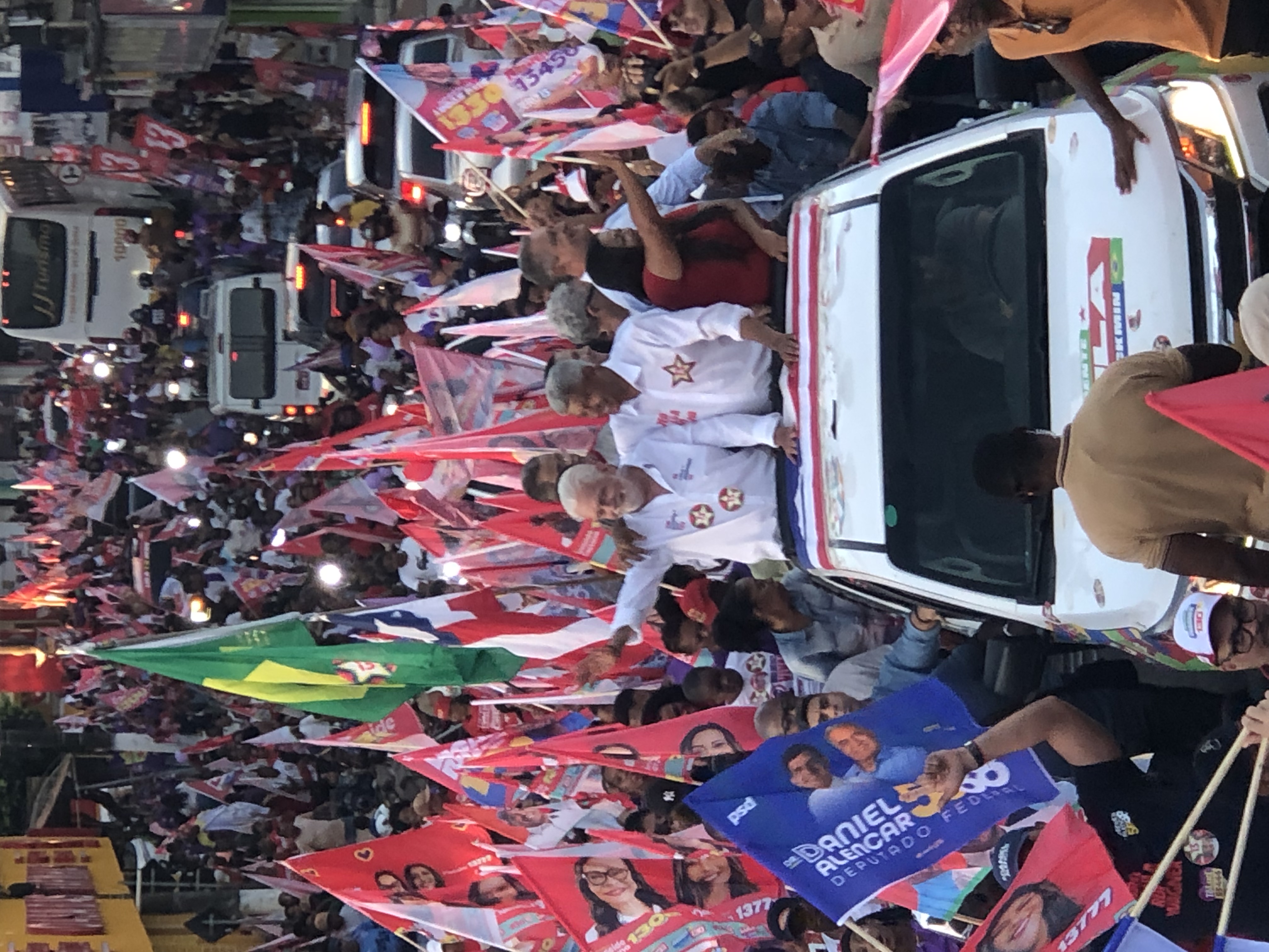 Jerônimo reúne apoiadores na RMS, defende desenvolvimento em parceria com prefeitos e anuncia novos investimentos.